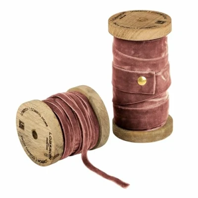 Abbildung von Loberon Samtband 2er Set Liandis, Verschiedene Stärken, je 10 Meter lang, Schmuckband, Geschenkverpackung, Weihnachten, Viskose, Polyester, Mangoholz, rosa