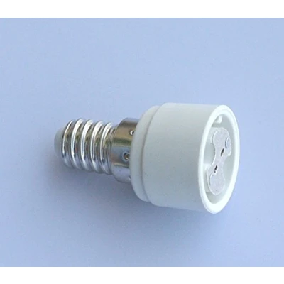 Abbildung von 2x Sockel Adapter E14 auf G4 MR16 GU5.3 GU4 für LED o. Halogen Leuchtmittel Lampe