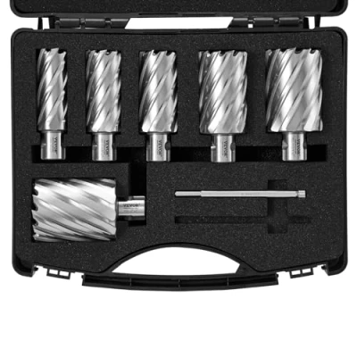 Abbildung von VEVOR Kronenbohrer Set Metall 6 tlg. 1, 1 1/8, 1/4, 1/2, 3/4, 2 Zoll Kernbohrer Satz 50,8 mm Schnitttiefe Ringschneider Set, aus M2AL Schnellarbeitsstahl Zubehör für Magnetbohrmaschinen