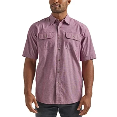 Abbildung von Wrangler Authentics Herren Short Sleeve Classic Woven Button Down Shirt, Tawny Port Chambray, Klein
