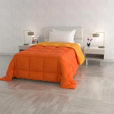 Abbildung von Italian Bed Linen Wintersteppdecke Elegant, Mikrofaser, Orange/Gelb, 170x260cm