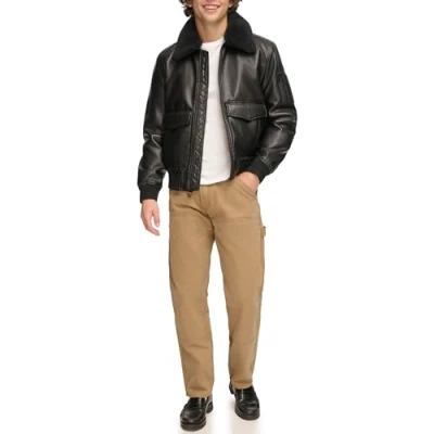 Abbildung von Tommy Hilfiger Herren Bomberjacke aus Kunstleder Kunstlederjacke, Schwarzer Kunstfellkragen, L