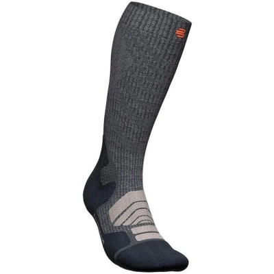 Abbildung von Bauerfeind Sportsocken &quot;Outdoor Merino Compression Socks&quot;, mit Kompression, für Herren