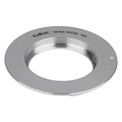 Abbildung von Fotodiox Lens Mount Adapter Compatible with M42 Type 2 Lenses on Canon EOS EF/EF S Cameras