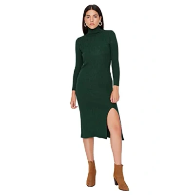 Abbildung von Trendyol Damen Woman Midi Bodycon Crew Neck Knit Dress Kleid, Ecru, M EU