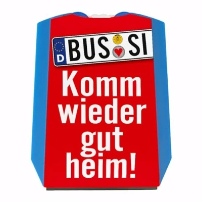 Abbildung von Sicherheit im Straßenverkehr Parkscheibe mit Bussi Motiv rotem Hintergrund Eiskratzer Wasserabstreifer und Einkaufswagen Chips Küsschen parken Kuss Parkplatz Fahr vorsichtig