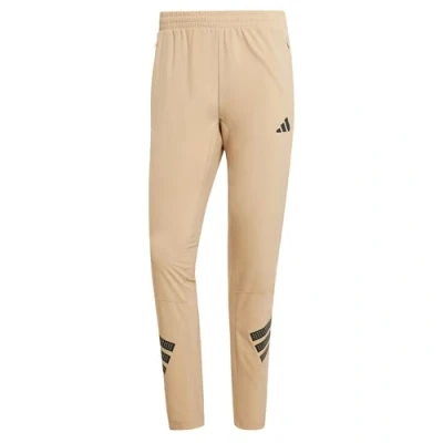 Abbildung von adidas Performance ICON Jogginghose, Herren, Größe: XS, Warm sandstone black