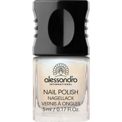 Abbildung von Alessandro Colour Code 4 Nail Polish 02 Moonlight Kiss 5 ml