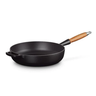 Abbildung von Le Creuset Bratpfanne Signature Matt Schwarz ø 28 cm / 3.6 Liter emaillierte Antihaftbeschichtung