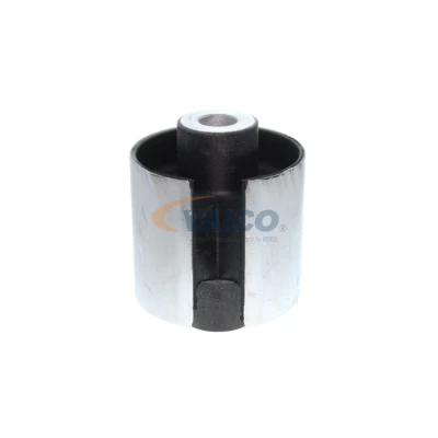 Abbildung von VAICO V20 2701 Querlenkerlager Q+, Erstausrüsterqualität MADE IN GERMANY beidseitig, Hinterachse Gummimetalllager für Querlenker BMW: 5 Touring