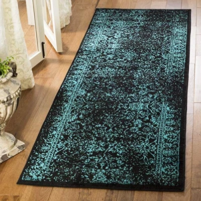 Abbildung von SAFAVIEH Distressed Teppich für Wohnzimmer, Esszimmer, Schlafzimmer Adirondack Collection, Kurzer Flor, Schwarz und Blaugrün, 80 X 180 cm