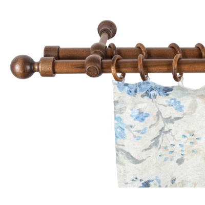 Abbildung von Gardinenstange SN DECO Giro, Holz, 28mm, 2 Lauf, mit Ringen, GROUP, Ø 28 mm, läufig, fixmaß, Verschraubt, Verschraubt Wandmontage, Komplettset Holzringen und Faltenlegehaken