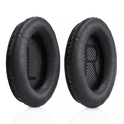 Abbildung von kwmobile 2x Ohr Polster für Bose Quietcomfort 35 35II 25 15 / QC35etc. Ohrpolster (Ohrpolster Kopfhörer Kunstleder Over Ear Headphones)