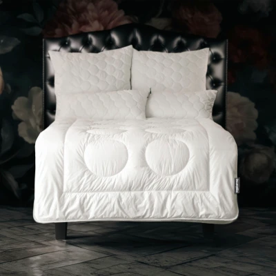 Abbildung von Dunlopillo Baumwollbettdecke &quot;Fusion, Bettdecken für Sommer und Winter&quot;, leicht, Füllung Polyester, Bezug 100% Baumwolle, (1 St.), Bettdecke 135x200 cm, 155x220 Dunlofill Helix Micro Faser, Decke