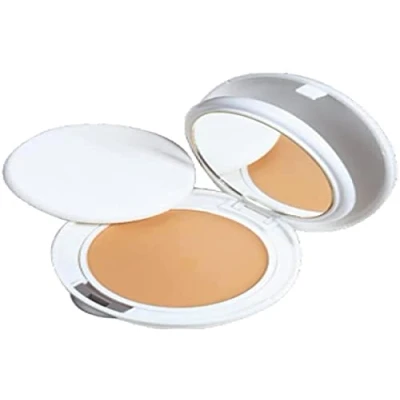 Abbildung von Avène Kompaktpuder Couvrance Creme de Teint Compacte Oil Free 1.0 Porcelaine