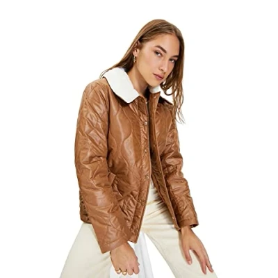 Abbildung von Trendyol Damen Regular Puffer Plain Webstoff Winterjacke Coat, Camelfarben, S EU