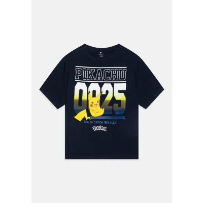 Abbildung von Name it Nkmmabr Pokemon SKY Tshirt print für Kinder, Größe: 104, Navy blazer