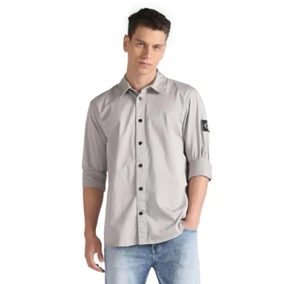 Abbildung von Calvin Klein Jeans Herren MONOLOGO BADGE RELAXED SHIRT J30J323255 Freizeithemden, Grau (Porpoise), M