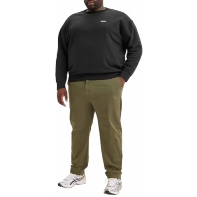 Abbildung von Levi&#039;s Plus Tapered Chino, Herren, Größe: 46x32, Olive night