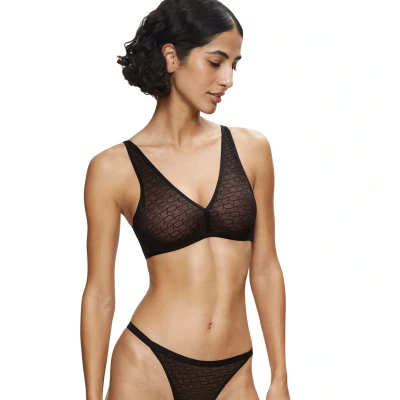 Abbildung von Triumph Signature Sheer Triangel BH, Damen, Größe: 80B, Black