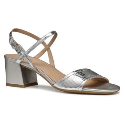 Abbildung von Geox D NEW Eraklia Riemensandalette, Damen, Größe: 38.5, Silver Schuhe