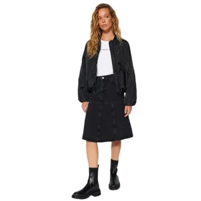 Abbildung von TRENDYOL Damen Gerade Midi Linie Rock Skirt, Schwarz, 38