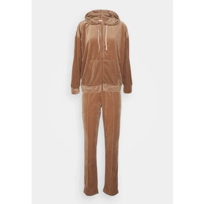 Abbildung von Lascana Jacken SET Pyjama, Damen, Größe: 32/34, Taupe