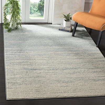 Abbildung von SAFAVIEH Modern Teppich für Wohnzimmer, Esszimmer, Schlafzimmer Adirondack Collection, Kurzer Flor, Schiefer und Creme, 122 X 183 cm