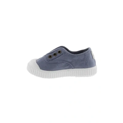 Abbildung von Sneakers Victoria Modell 06627 Farbe Blau