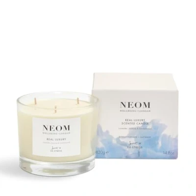 Abbildung von NEOM Organics Real Luxury Standard Duftkerze