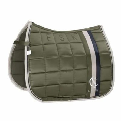 Abbildung von Eskadron Schabracke Classic Sports Big Square Mattgloss Dressur Dusty Olive Pony Agradi.deVerkauft von Agradi