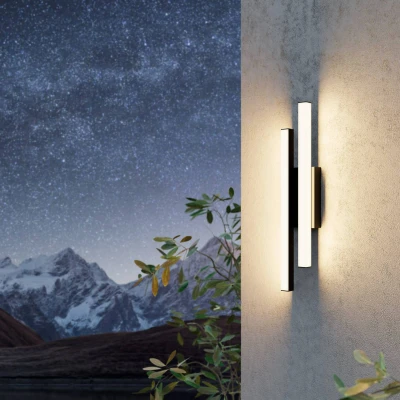 Abbildung von Eglo 900133 Wandleuchte SERRICELLA LED schwarz L:10cm B:6cm H:49.5cm 3000K