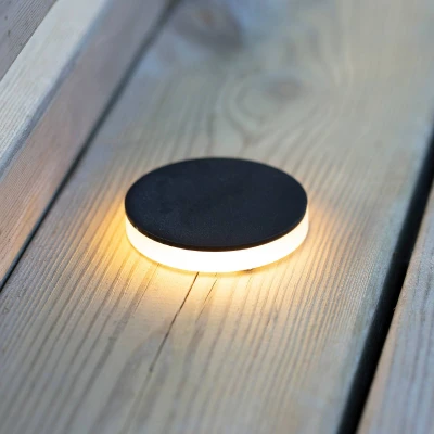 Abbildung von Garden 24 Decklight schwarz 3W seitlich Ø6cm
