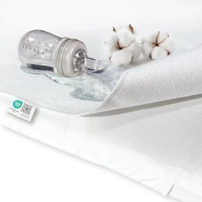 Abbildung von Makian Wasserdichte Betteinlage 90 x 40 cm/Matratzenauflage für Beistellbetten &amp; Wiegen Molton