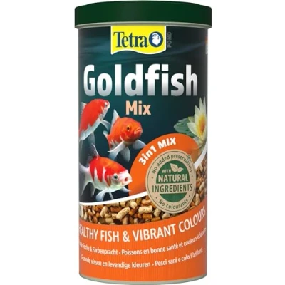 Abbildung von Tetra Pond Goldfish 3in1 Mix Fischfutter Mischung aus Flocken, Sticks und Gammarus für alle Goldfische Kaltwasserfische im Teich, 1 L Dose