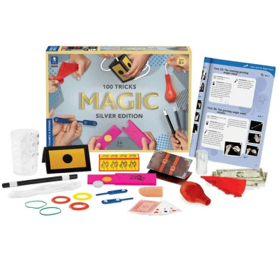 Abbildung von Thames &amp; Kosmos , 698225, Magic: Silver Edition, 100 Tricks, Blow Your Friends and Family Away with These Amazing Magic 24 Props, Ages 8+