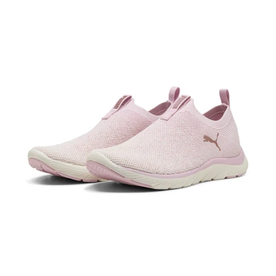 Abbildung von PUMA SOFTRIDE REMI Slip On KNIT WN&#039;S Sneaker