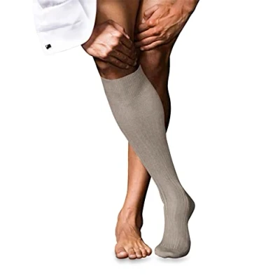 Abbildung von FALKE Herren No. 10 M KH Coton unies 1 paire Chaussettes Longues, Beige (Wheat Melange 4087), 45 46