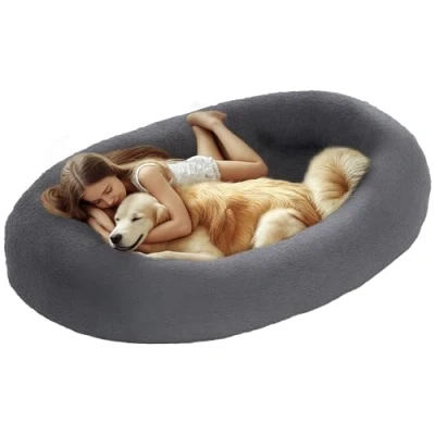 Abbildung von PawHut Hundematte Katzenbett mit waschbare Bezüge, Haltegriff, Plüsch, für Hunde und Menschen, Rutschfest, Dunkelgrau