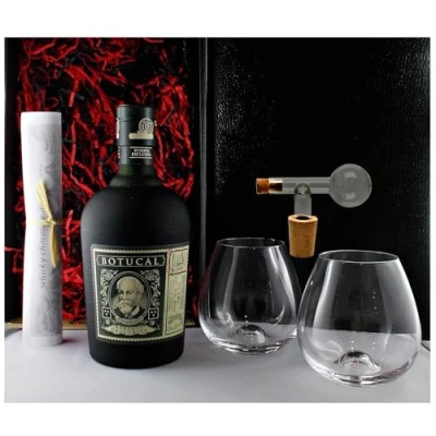 Abbildung von Geschenk Ron Botucal Reserva Exclusiva Rum + 2 Gläser Glaskugelportionierer