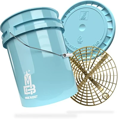 Abbildung von MAGIC BUCKET Auto Handwäsche Bundle Wascheimer Mit passendem Eimer Deckel 5 US GALLONEN ca. 20 Liter Grit Guard Eimereinsatz Schmutzsieb Waschset Baby Blau/Gold