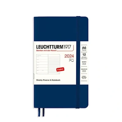 Abbildung von LEUCHTTURM1917 367794 Wochenkalender &amp; Notizbuch Softcover Pocket (A6) 2024, 12 Monate, Marine, Englisch