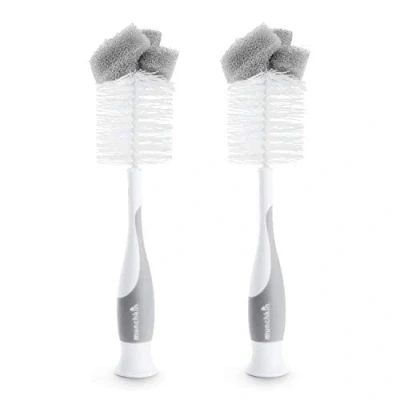 Abbildung von Munchkin Flaschenbürste, 2 in 1 Schwammbürste &amp; Babyflaschenbürste zum Reinigen von Fläschchen, weich wiederverwendbar mit integrierter Saugerbürste, spülmaschinenfest, 2er Set Grau