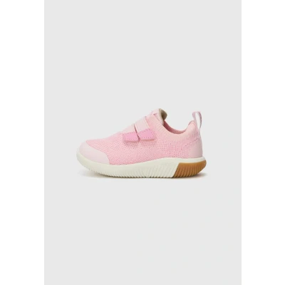 Abbildung von KEEN KNX Knit Double Strap Sneakers, Giggle Pink/Moonlite Mauve, 28 EU