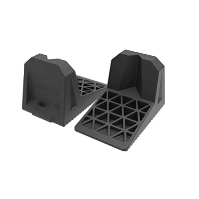 Abbildung von Stayhold® SHB015 EU Packung (2 x Keil, 1 Haltegurt) geschlossener Karton