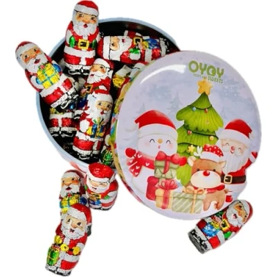 Abbildung von OYOY Geschenkbox Weihnachten gefüllt mit Weihnachtmänner I kleine Keksdose 170g Schokolade Ideal für Nikolaus Geschenke oder schöne Weihnachtsdeko