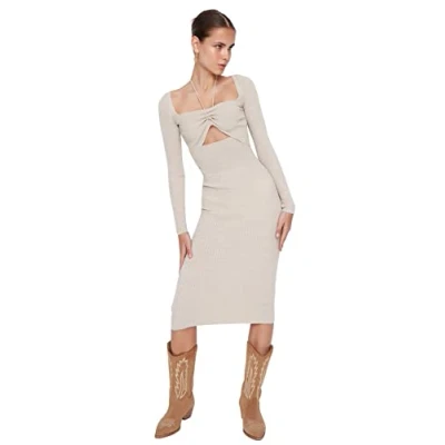 Abbildung von Trendyol Damen Woman Midi Bodycon Polo Neck Knitwear Dress Polokragen Standard Blau Kleid, Beige, L