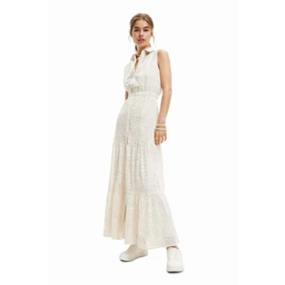 Abbildung von Desigual Women&#039;s Vest_Moon 1001 Dress, White, L