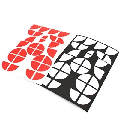 Abbildung von Finest Folia 4D Carbonfolie Emblem Ecken Aufkleber (K004 Rot Weiß)