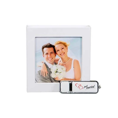 Abbildung von Elegantdisk USB Stick Just Married mit Box. Hochzeit Design. 3.0
